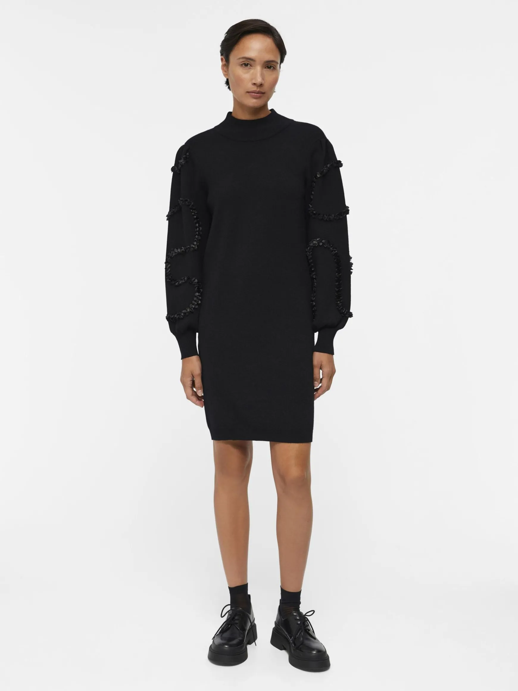 Dame OBJECT BALLONÆRMEDE STRIKKET KJOLE