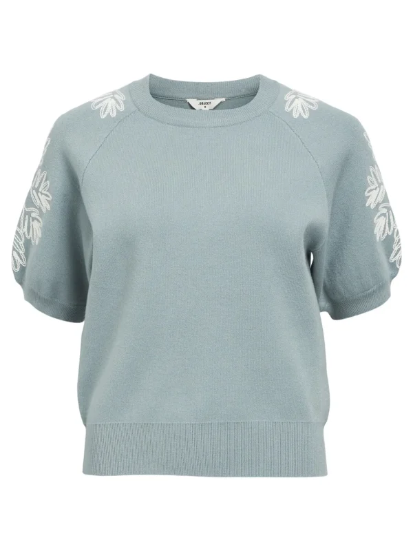 Dame OBJECT BRODERET STRIKKET TOP