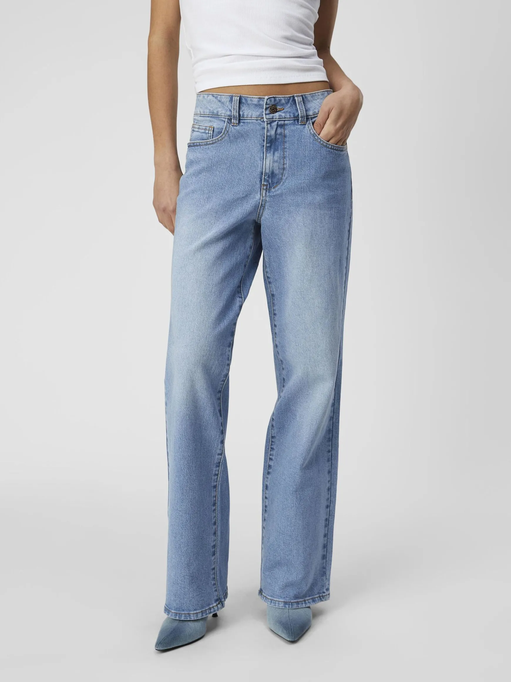 Dame OBJECT MELLEMHØJ TALJE WIDE FIT JEANS
