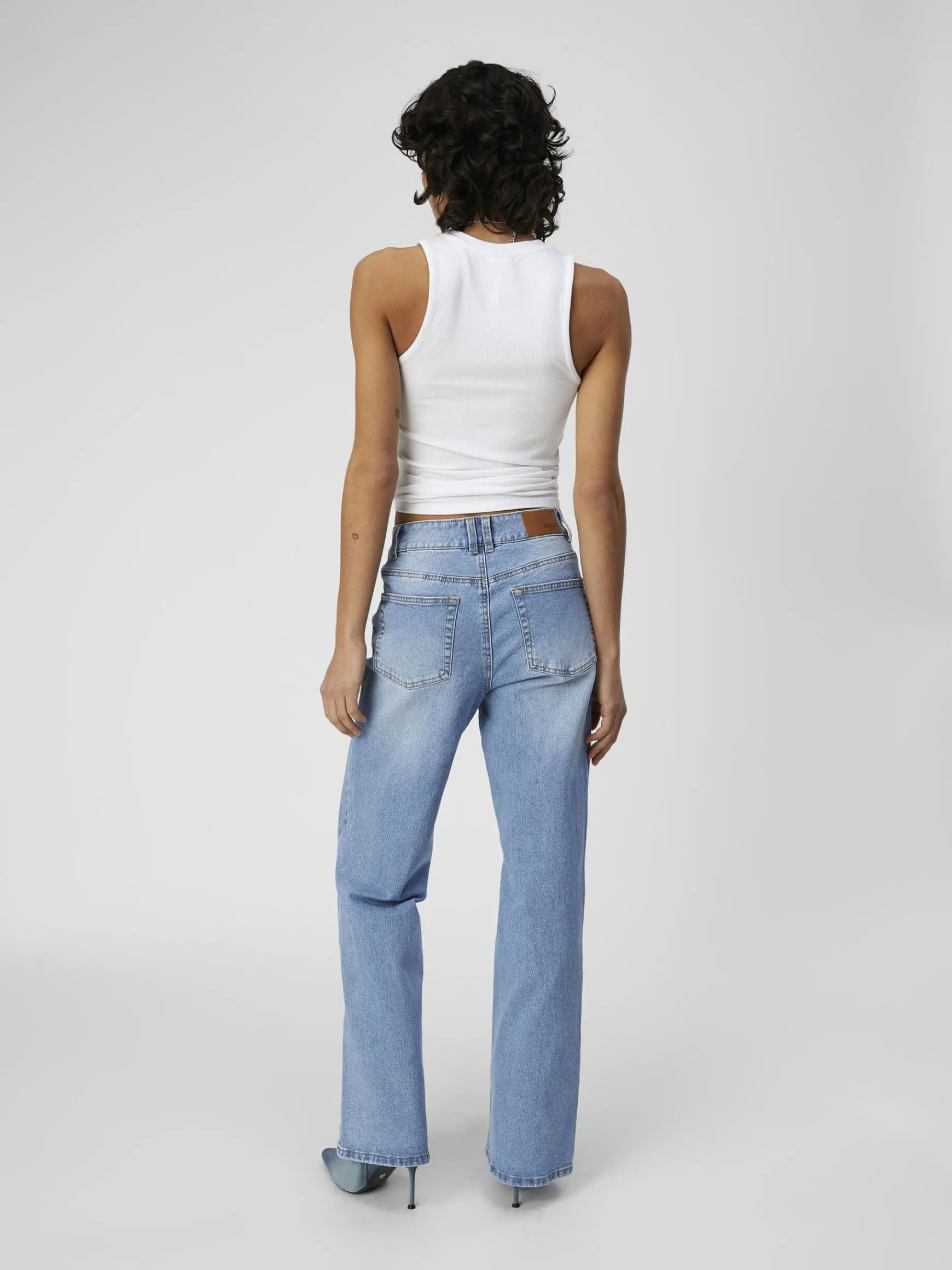 Dame OBJECT MELLEMHØJ TALJE WIDE FIT JEANS