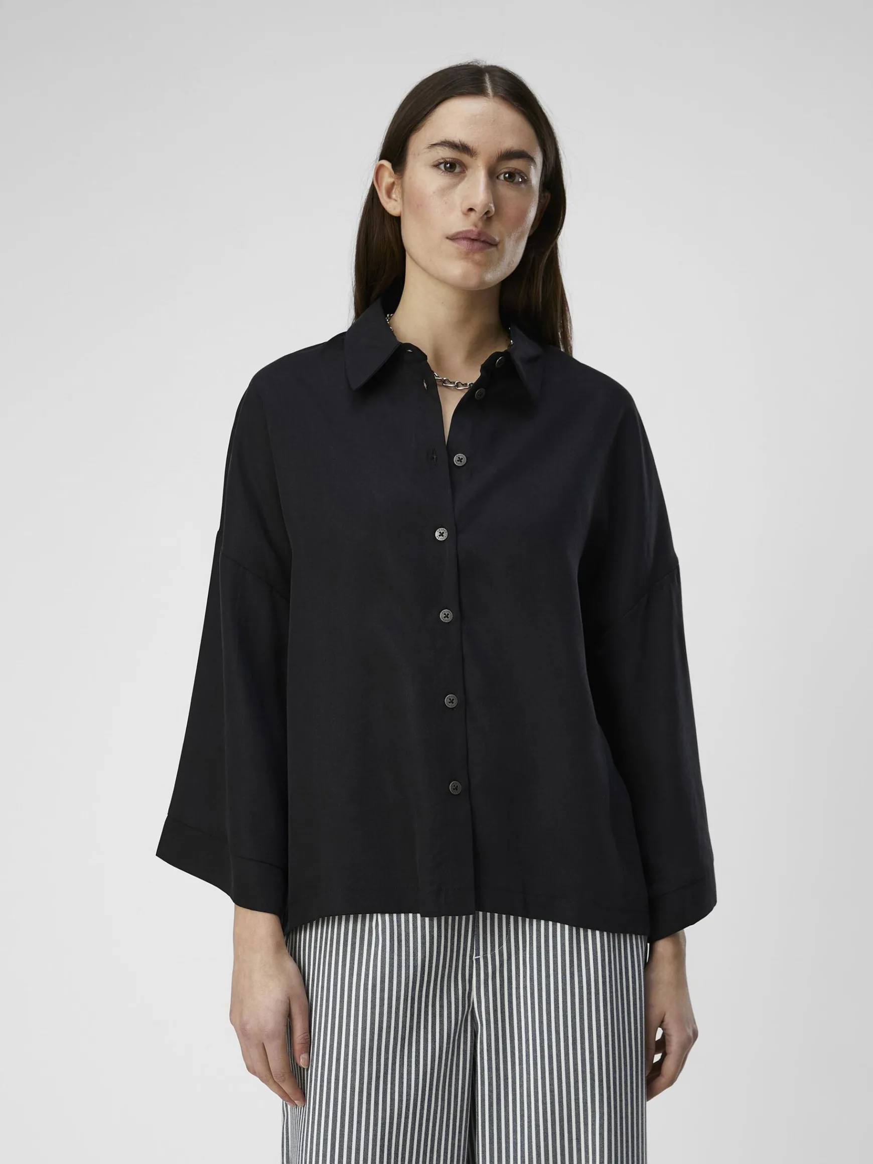 Dame OBJECT OVERSIZED SKJORTE