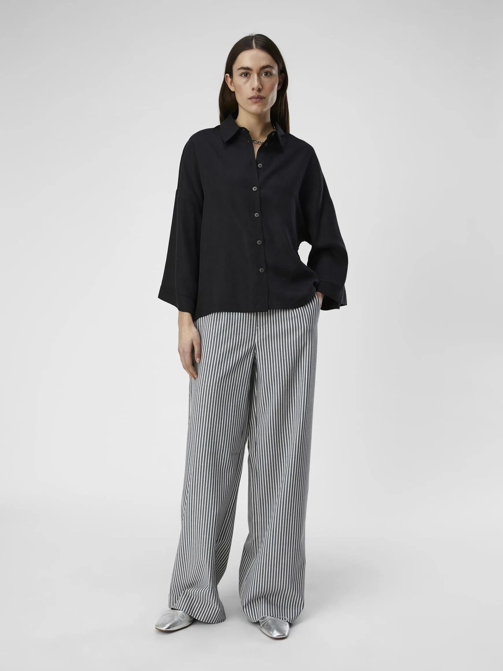 Dame OBJECT OVERSIZED SKJORTE